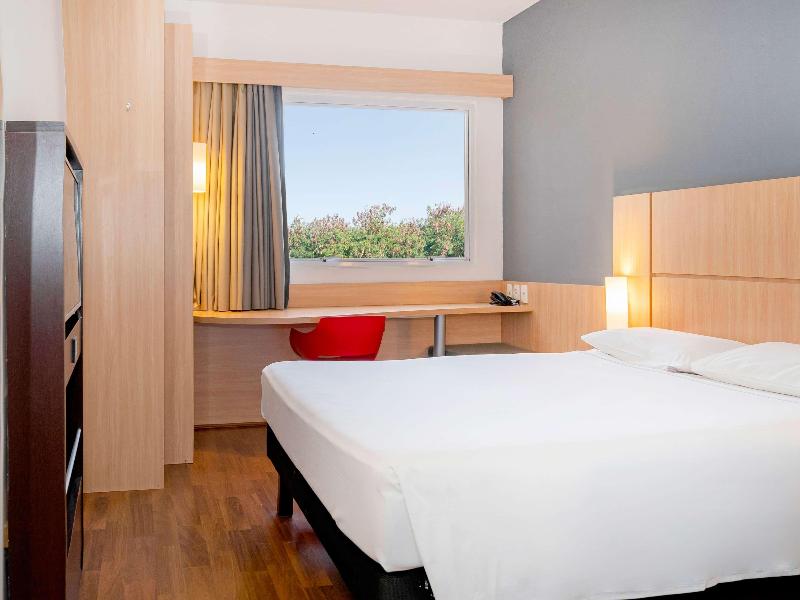 ibis Piracicaba (5)