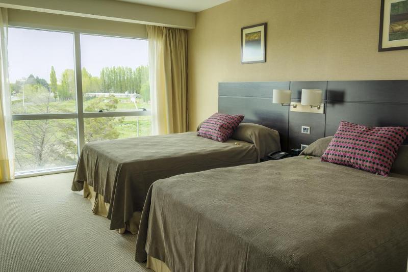 Howard Johnson Neuquen (4)
