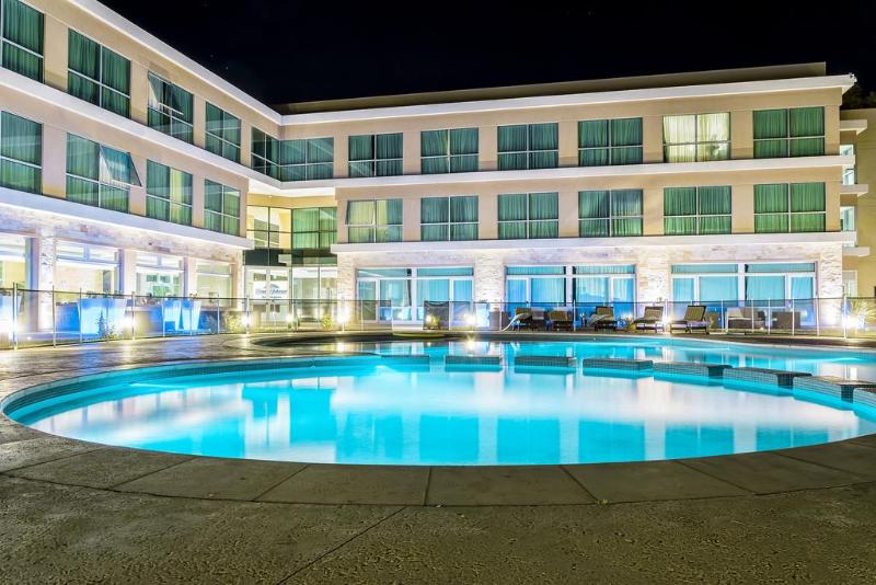 Howard Johnson Neuquen (10)