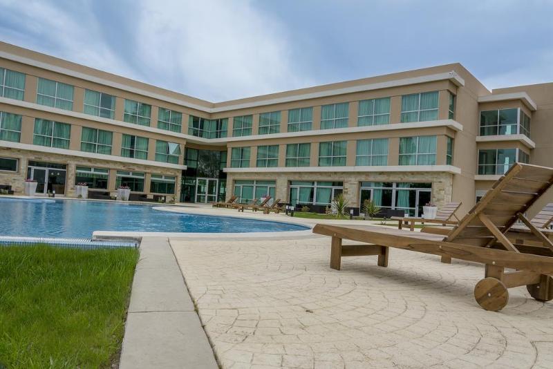 Howard Johnson Neuquen (20)