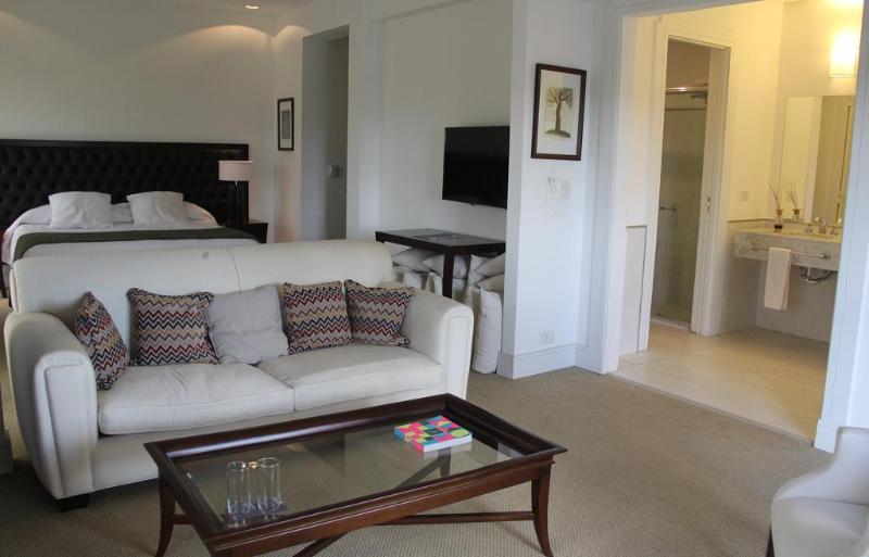 Real Hotel Lujan (11)