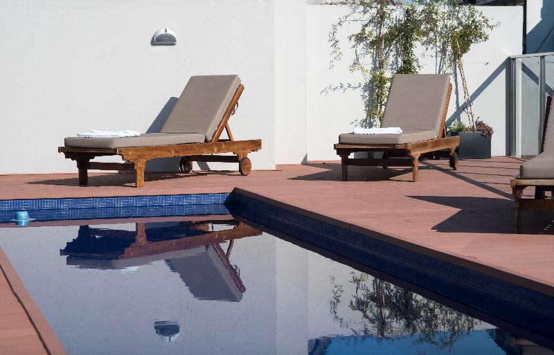 Arc Arenales Studios & Suites (11)