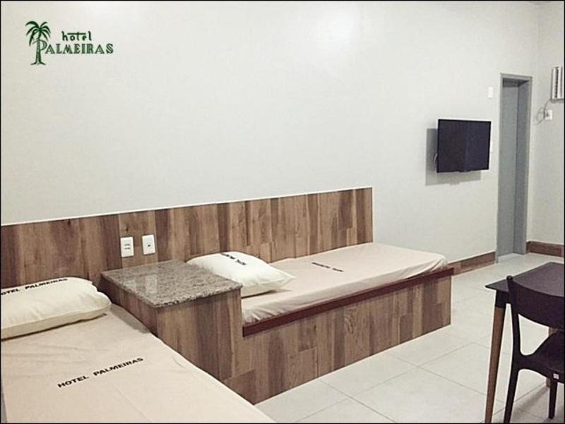 Palmeiras Hotel (2)