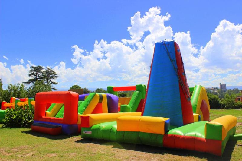 Howard Johnson Villa Carlos Paz (11)