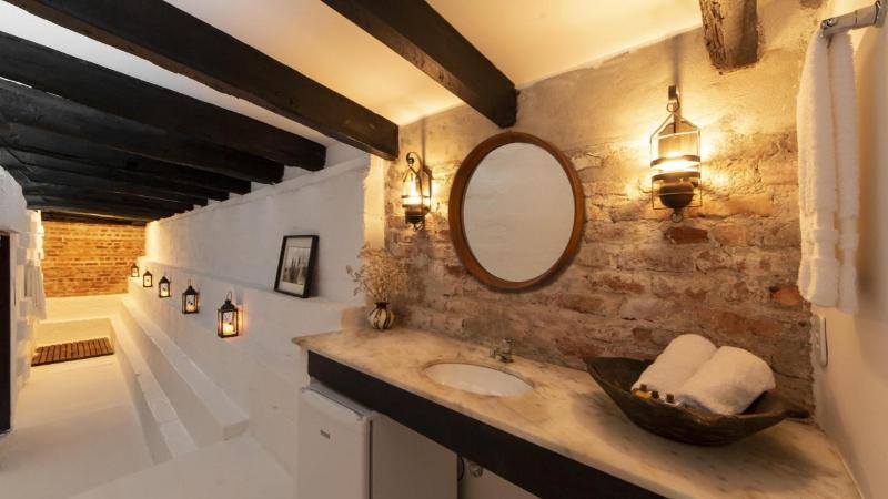 Cliffside Guest House & Experience (19)