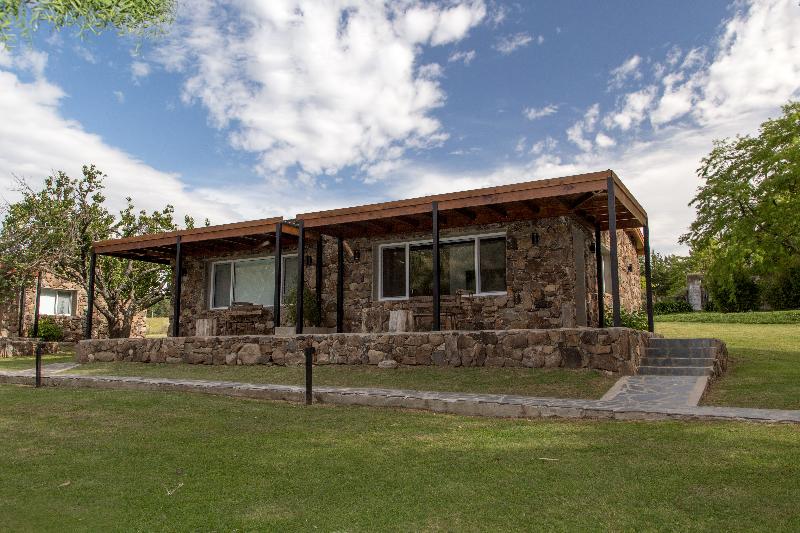 Hostería De La Cascada