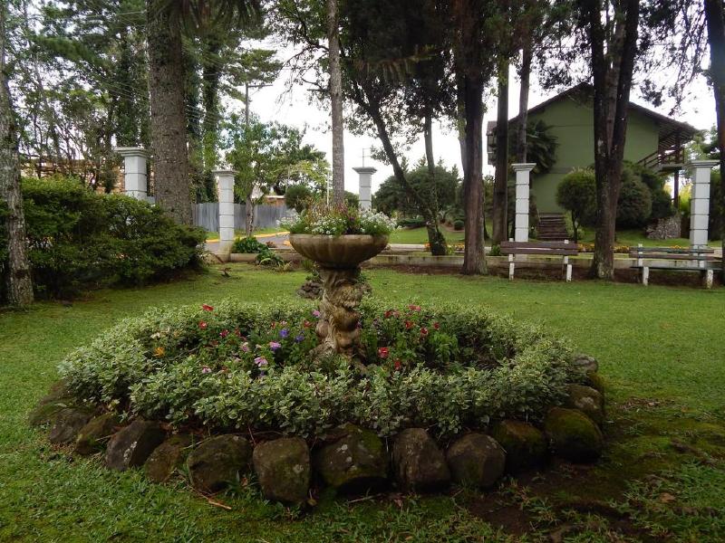Hotel Cabana Jardim de Flores