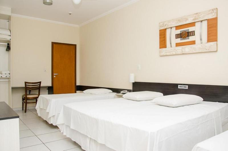 Ferian Plaza (9)