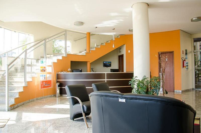 Ferian Plaza (12)