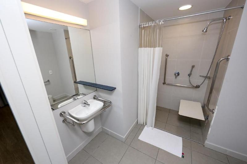 Golden Tulip Guaruja (19)