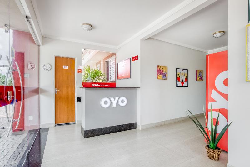 OYO Hotel Economy