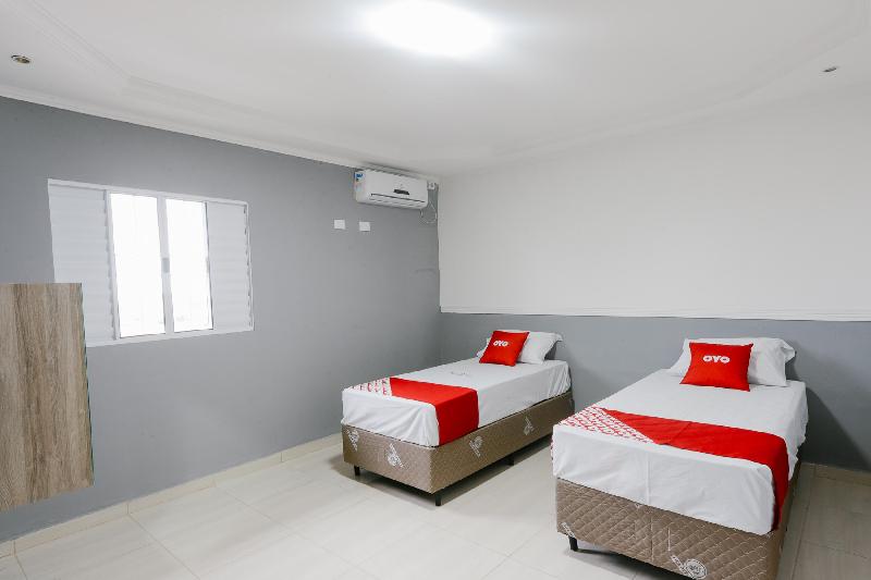 OYO Hotel San Remo (5)