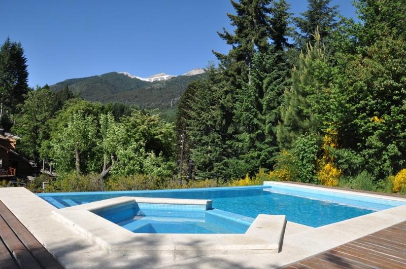 HOSTERIA VERDE MORADA (19)