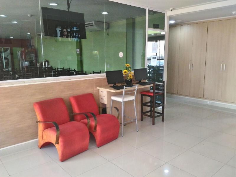 Assay Plaza Hotel (11)