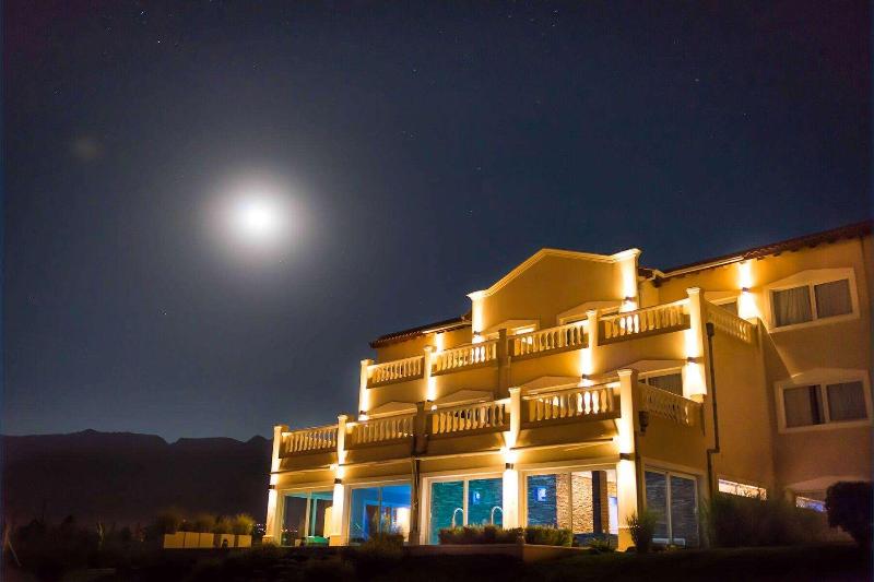 Howard Johnson Hotel Resort Villa de Merlo