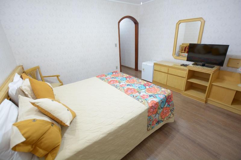 Biazi Paradise Hotel (2)