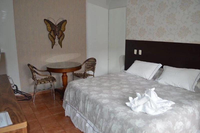 Pousada Villa Guimaraes (14)