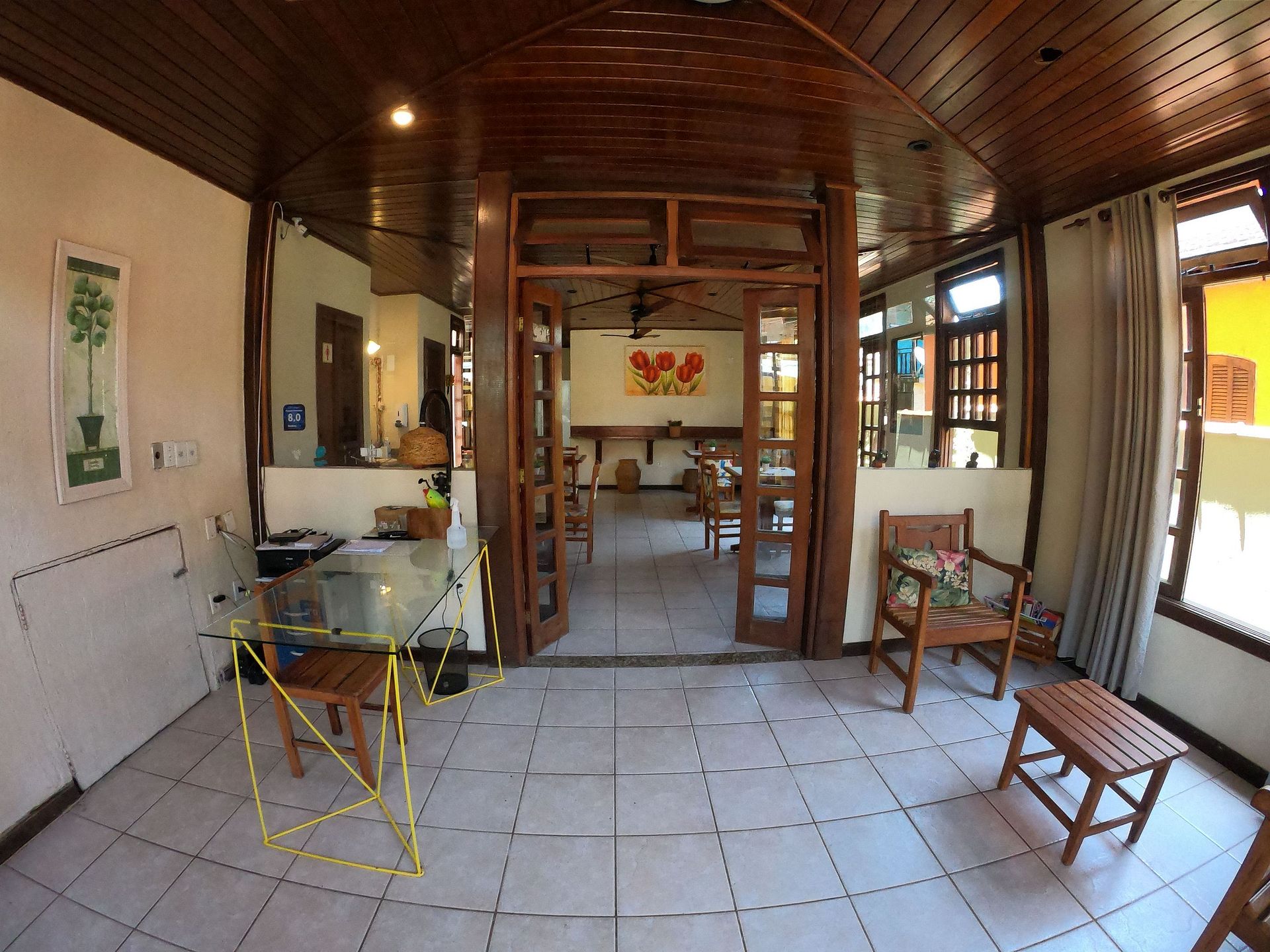 QUARTO PARA DUAS PESSOAS NO CENTRO DA VILA (12)