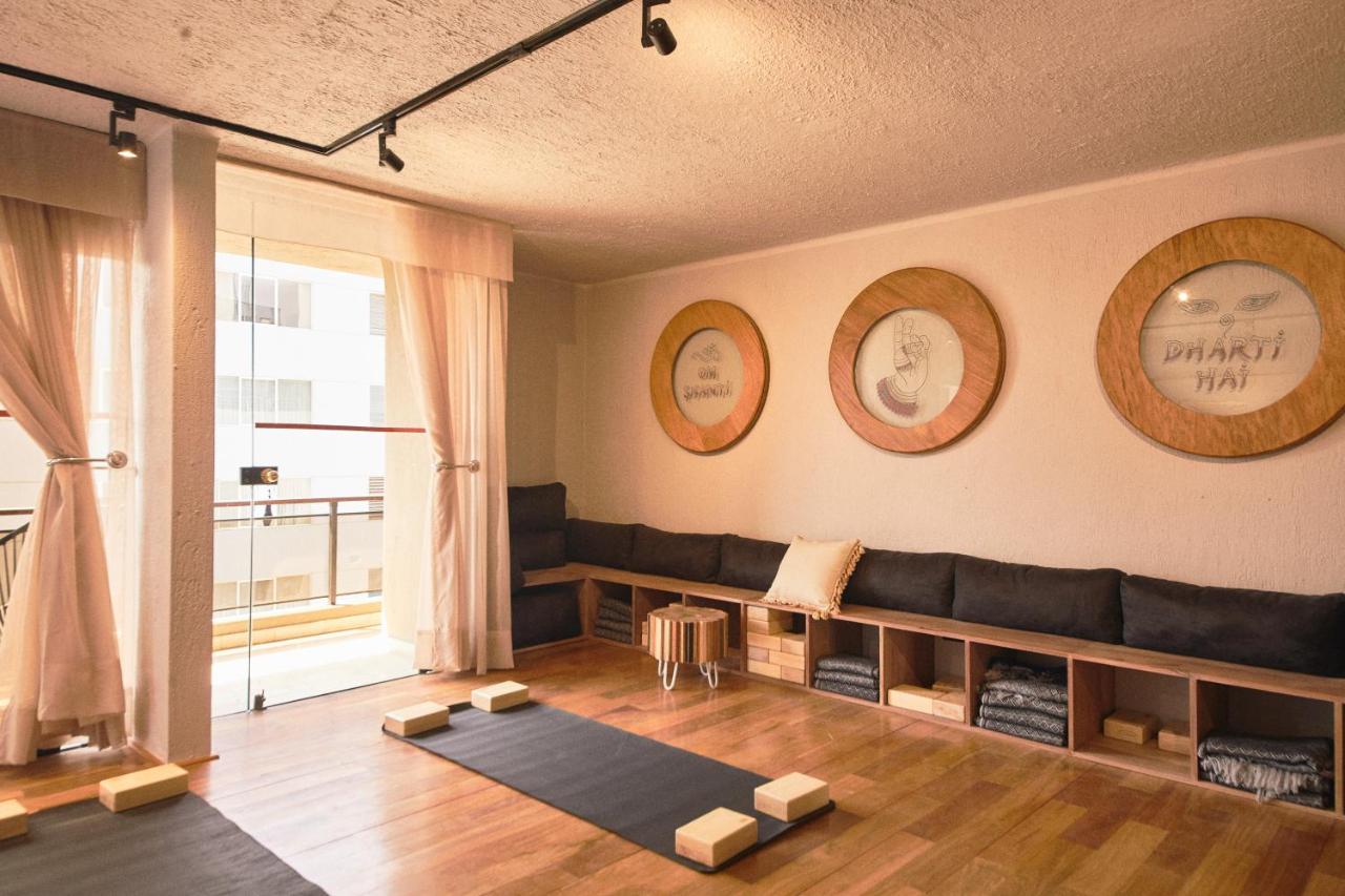 Selina Miraflores Lima (10)