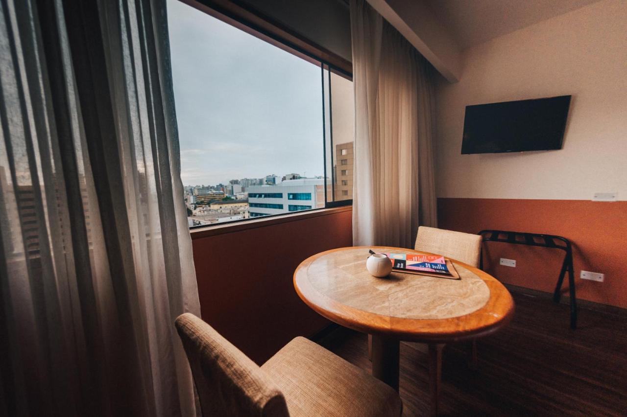 Selina Posada Miraflores (8)