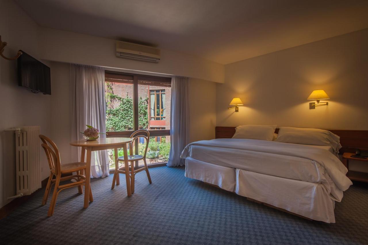 Hotel Del Bosque (43)