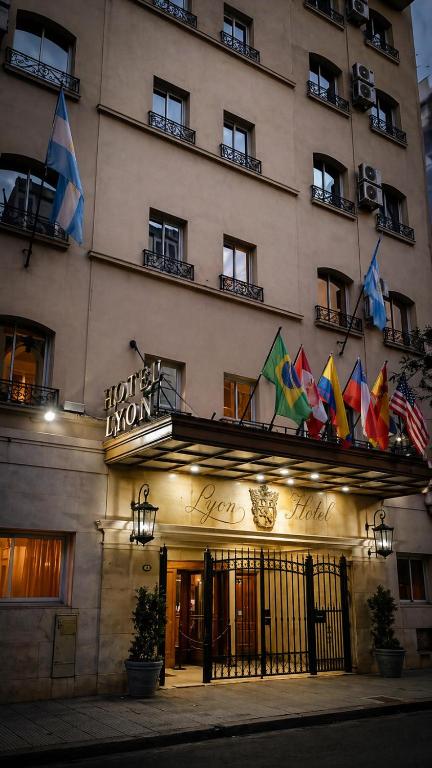 Hotel Lyon by MH (1)