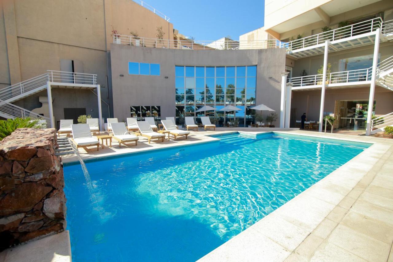 Tower Inn & Suites (8)