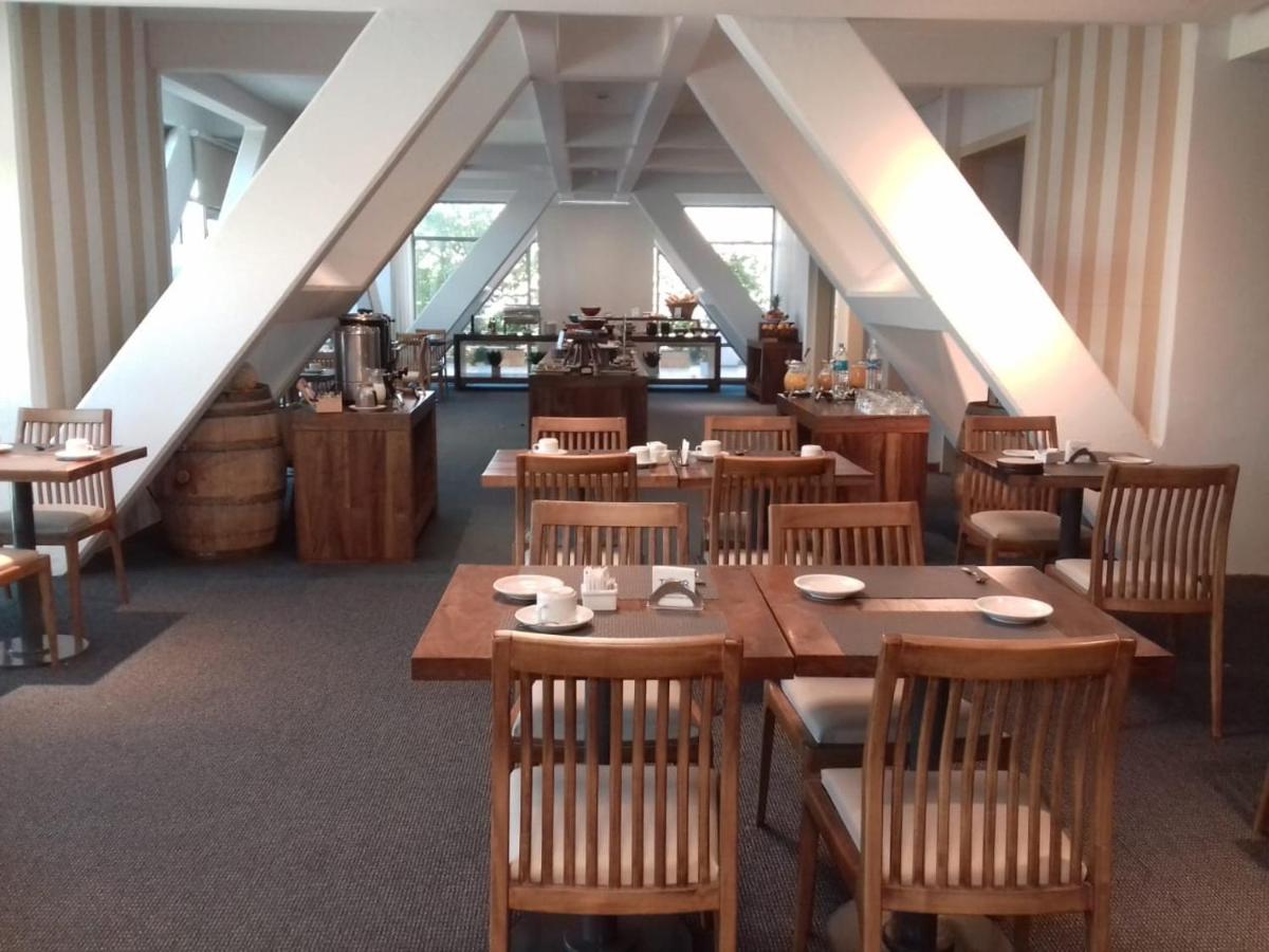 Tower Inn & Suites (24)