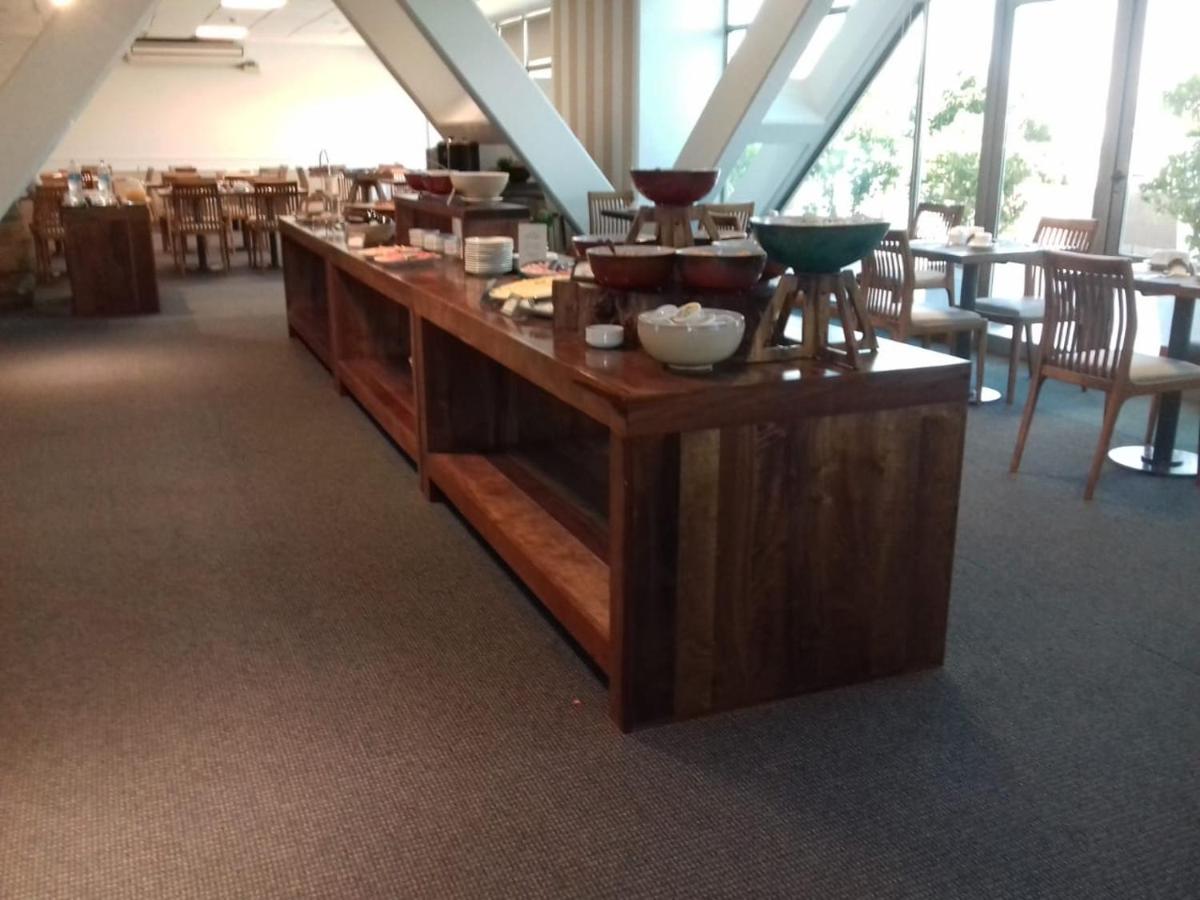 Tower Inn & Suites (25)