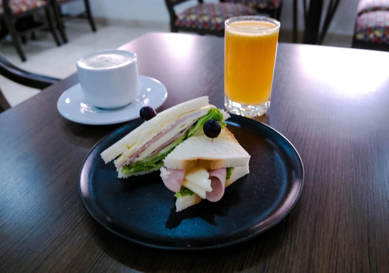 Hotel Internacional La Triada by DOT Urban (18)