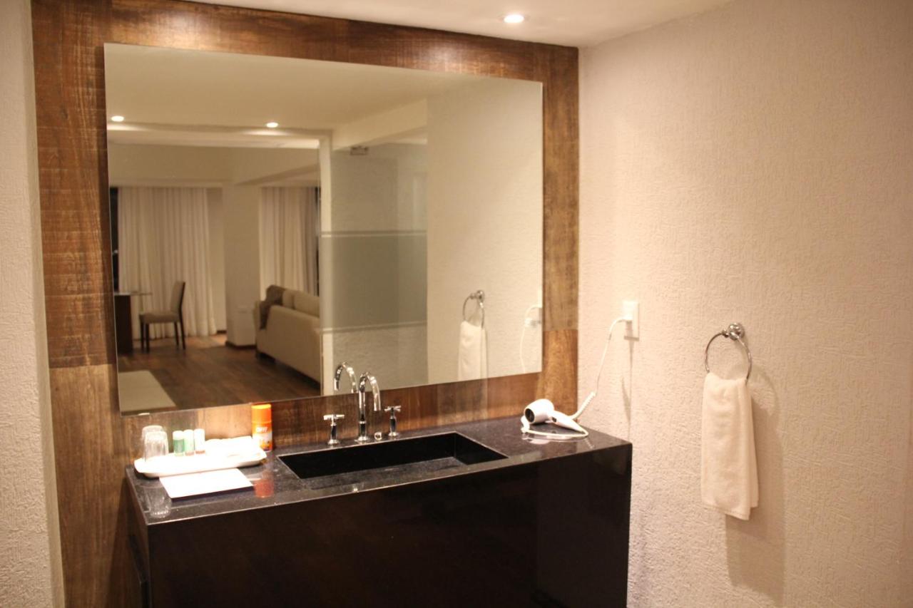 Resort Yacht Y Golf Club Paraguayo (21)