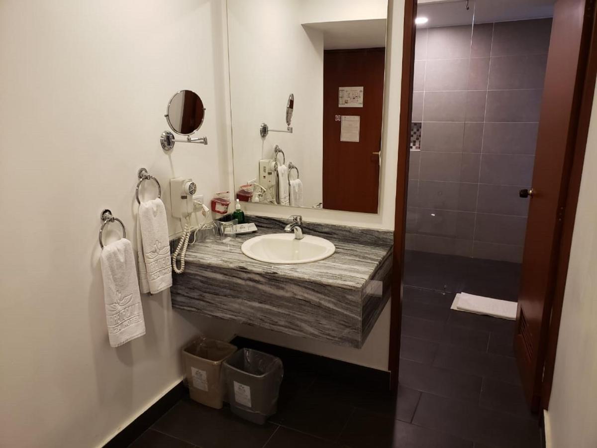 Torre de Cali Plaza Hotel (11)