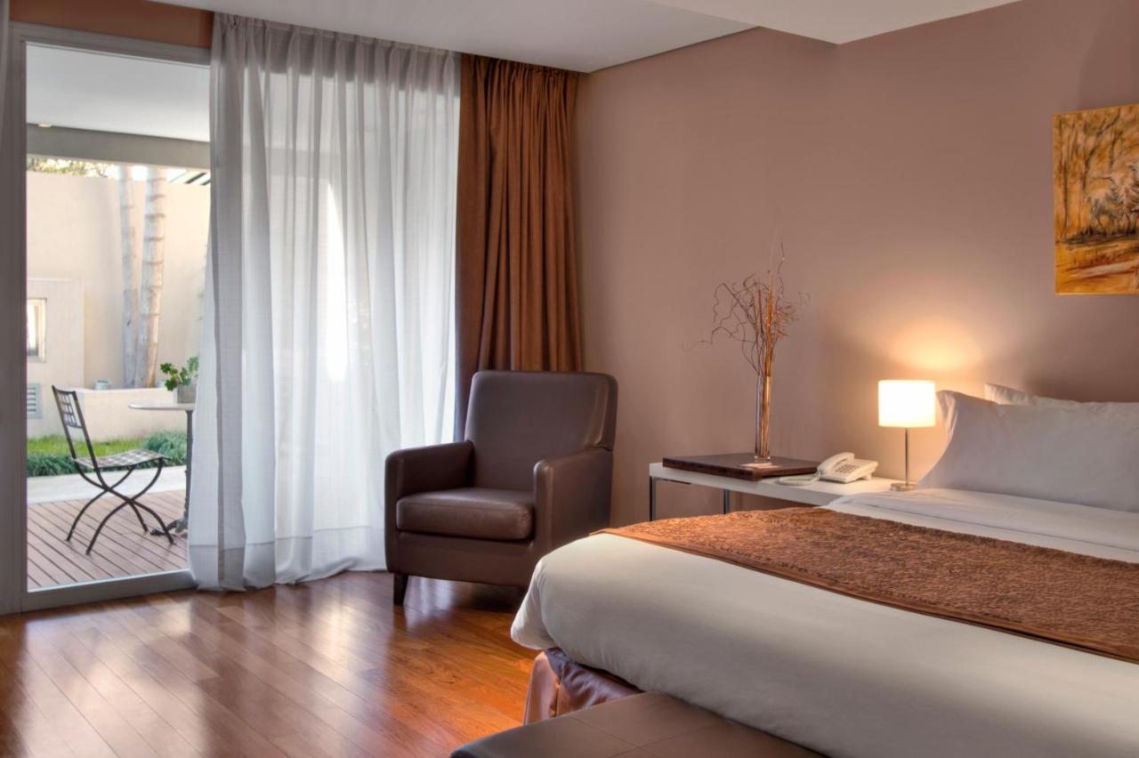 San Isidro Plaza Hotel (30)