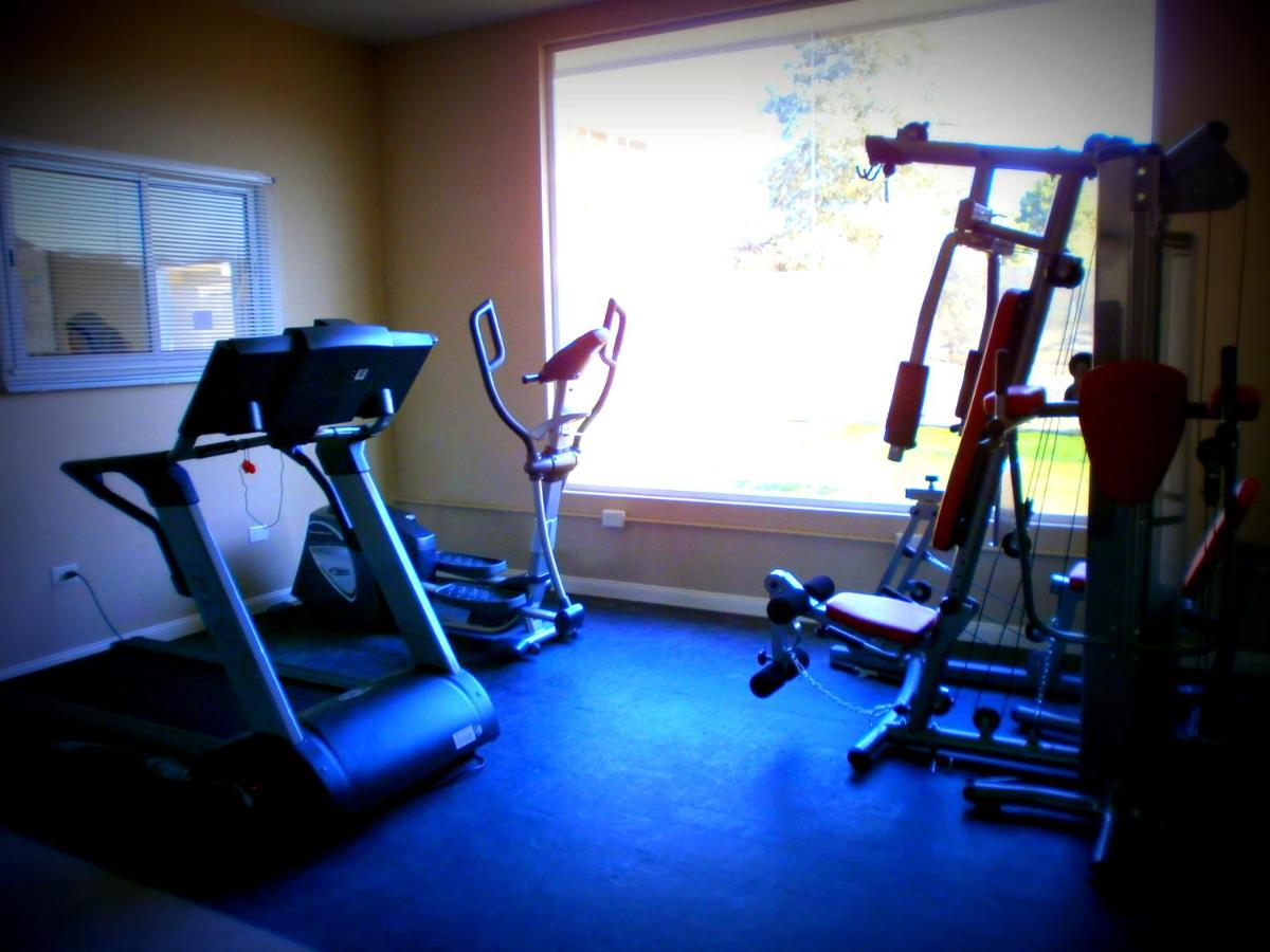 Howard Johnson Hotel & Convention Center Madariaga - Carilo (4)