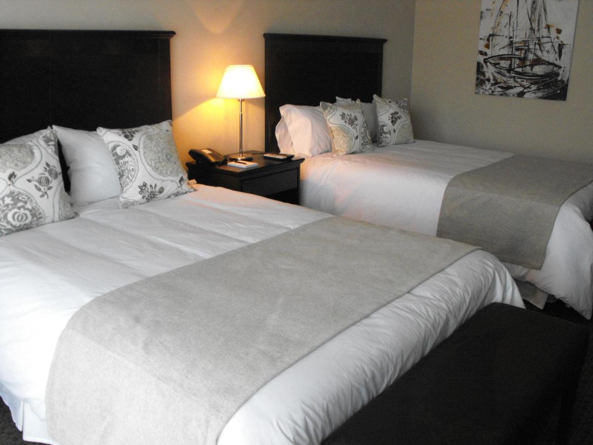 Howard Johnson Hotel & Convention Center Madariaga - Carilo (11)