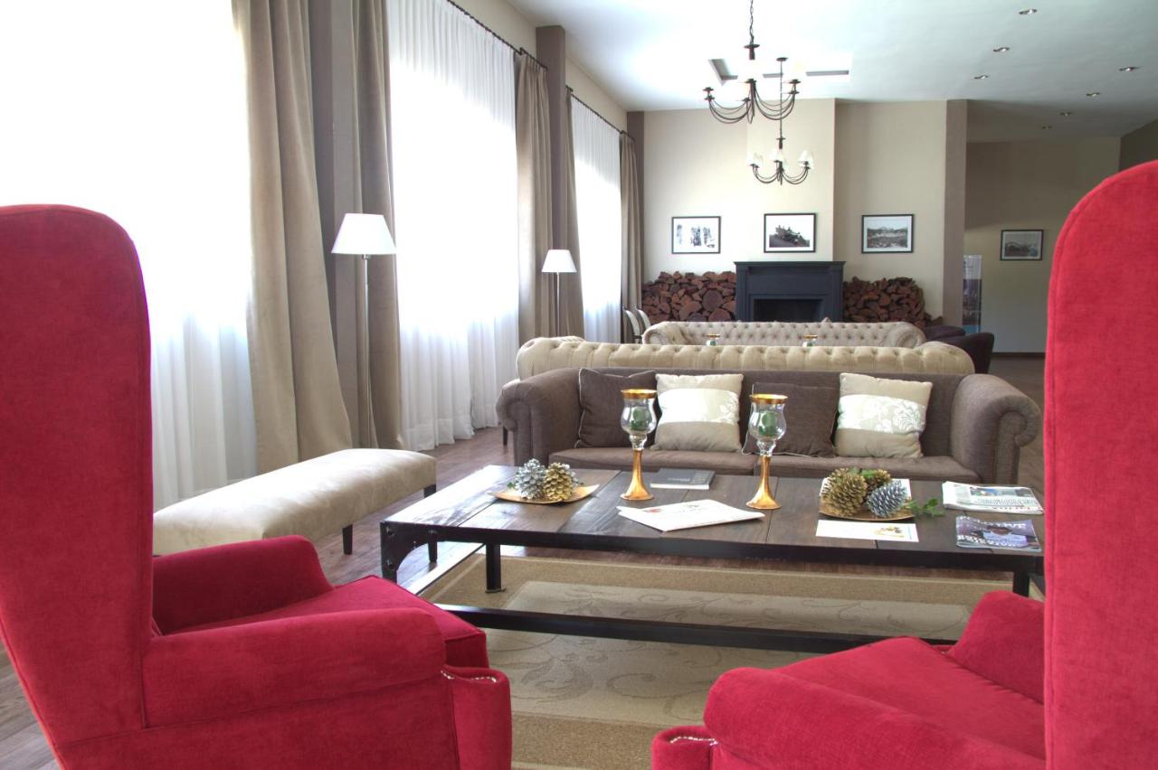 Howard Johnson Hotel & Convention Center Madariaga - Carilo (18)