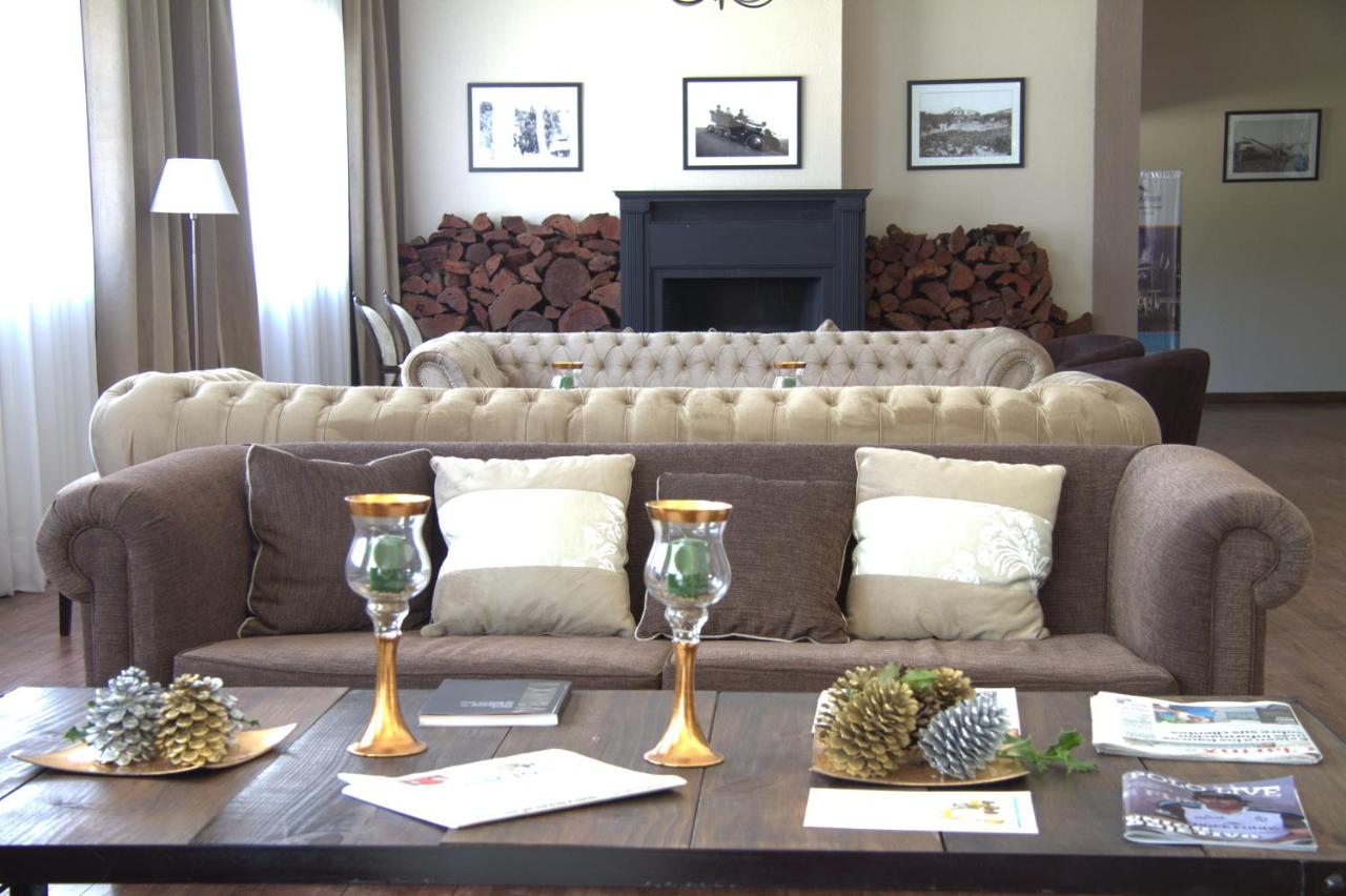 Howard Johnson Hotel & Convention Center Madariaga - Carilo (22)