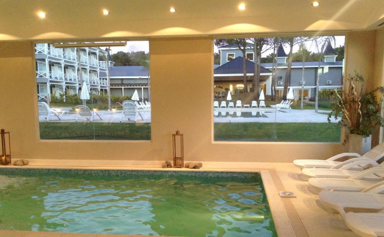 Howard Johnson Hotel & Convention Center Madariaga - Carilo (26)