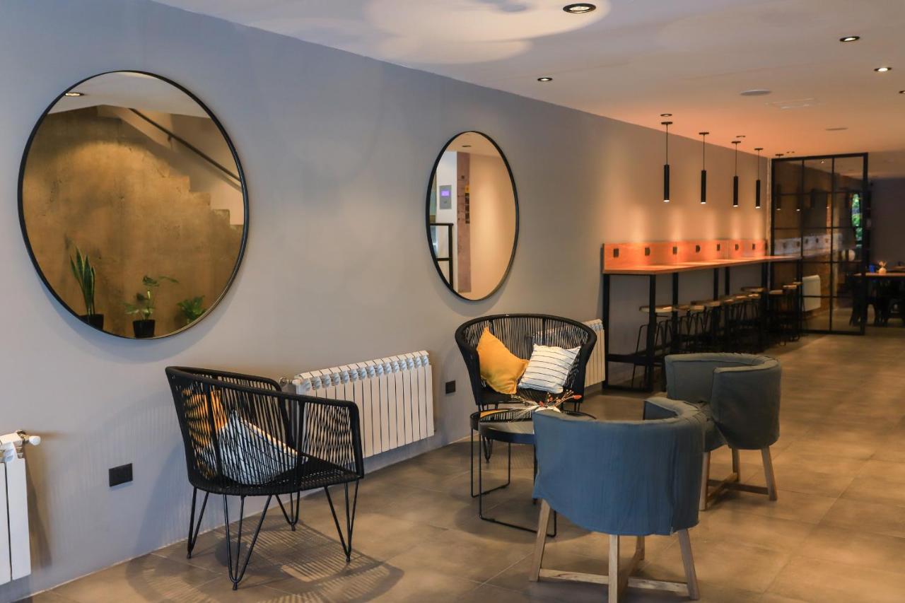 HOTEL CONCEPT BARILOCHE (2)