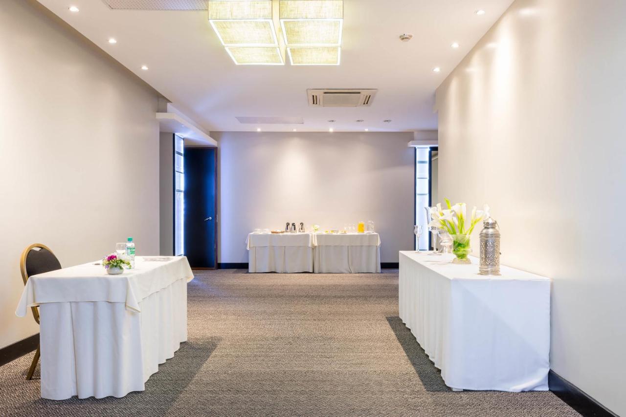 Loi Suites Recoleta Hotel (32)