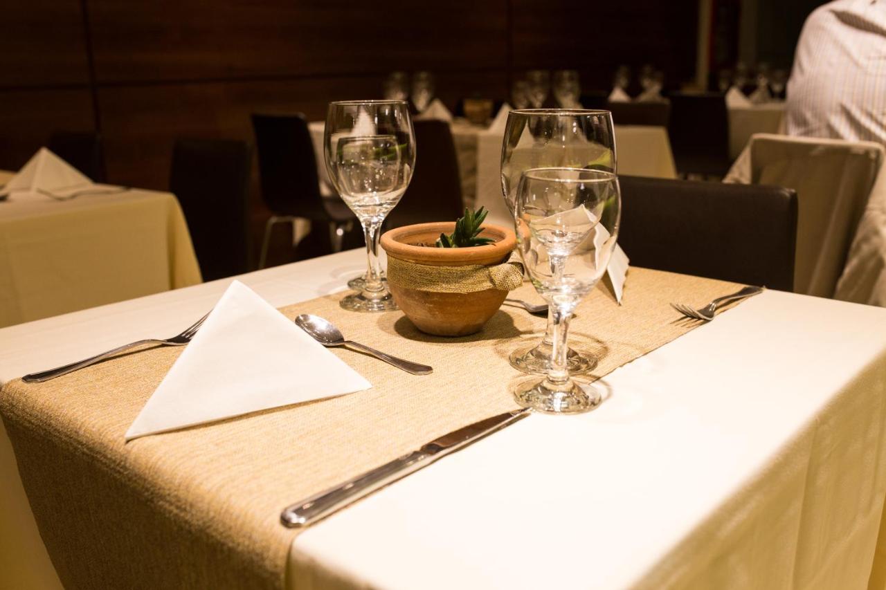 Howard Johnson La Cañada Hotel & Suites (9)