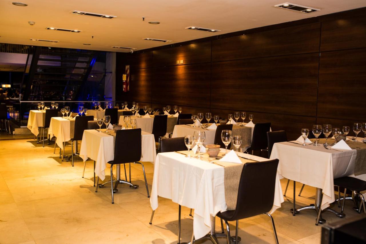 Howard Johnson La Cañada Hotel & Suites (12)