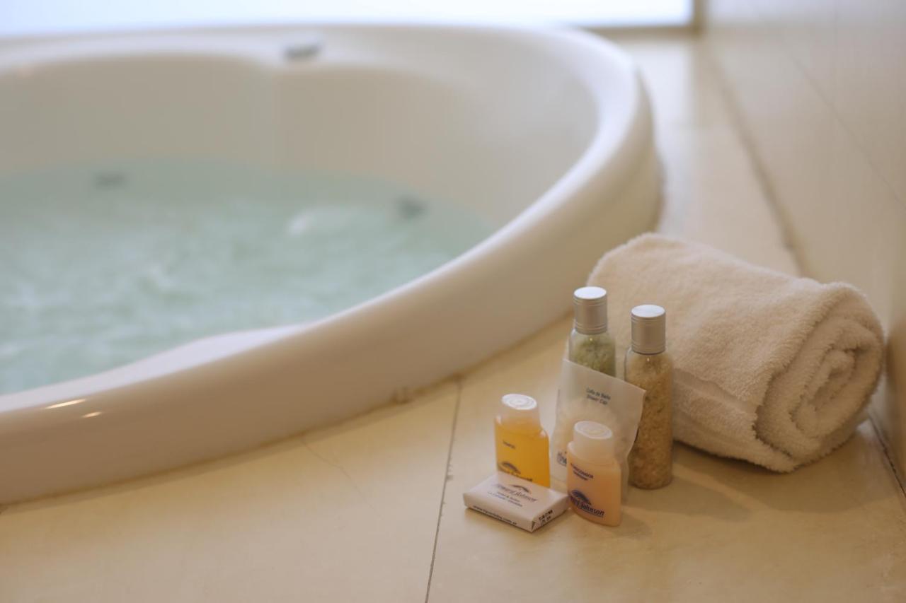 Howard Johnson La Cañada Hotel & Suites (37)