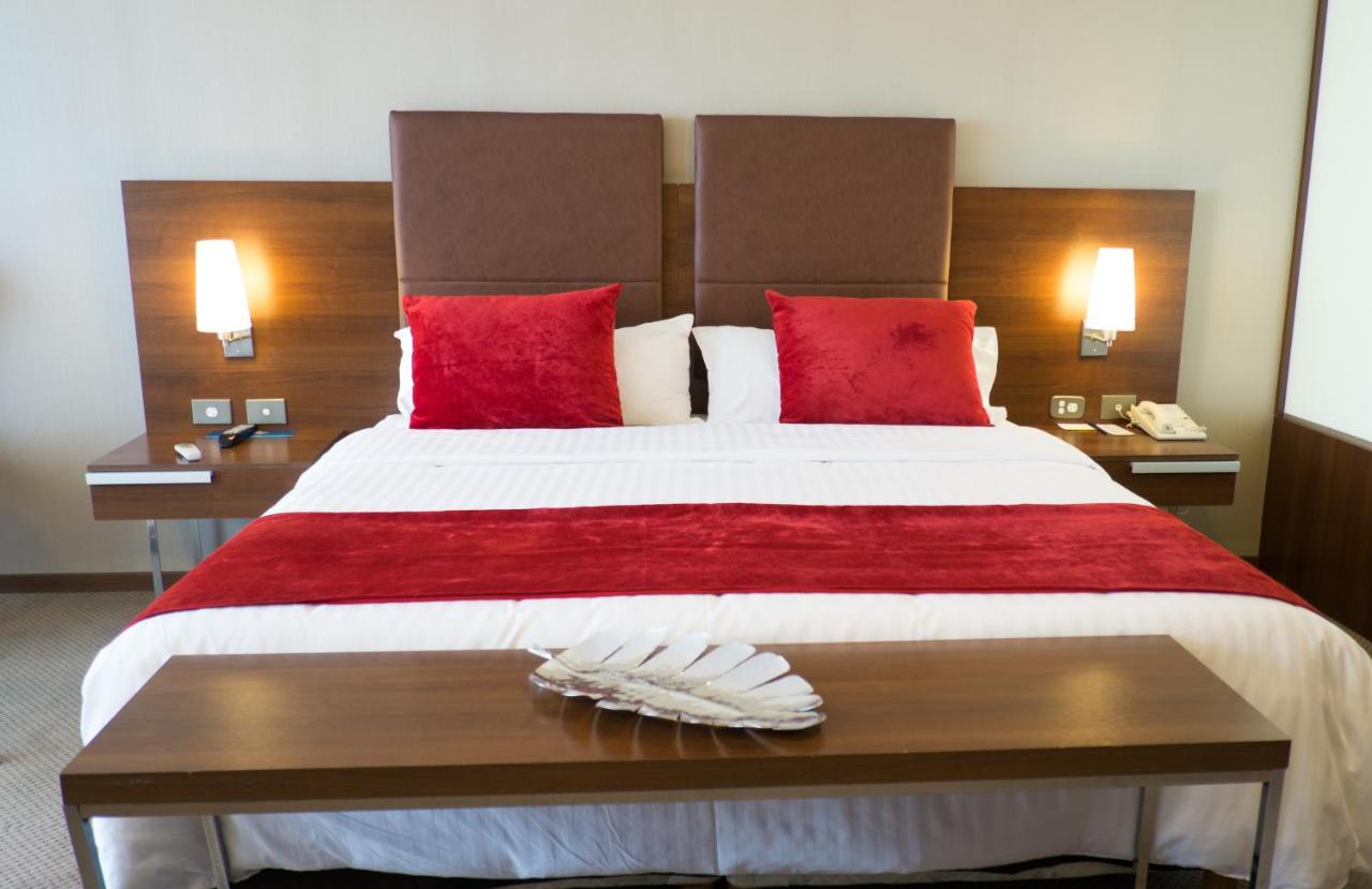 Howard Johnson La Cañada Hotel & Suites (38)