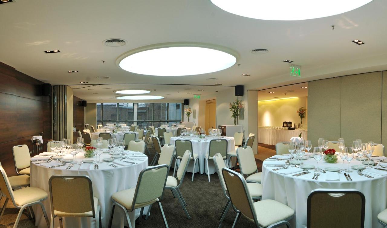 Howard Johnson La Cañada Hotel & Suites (42)