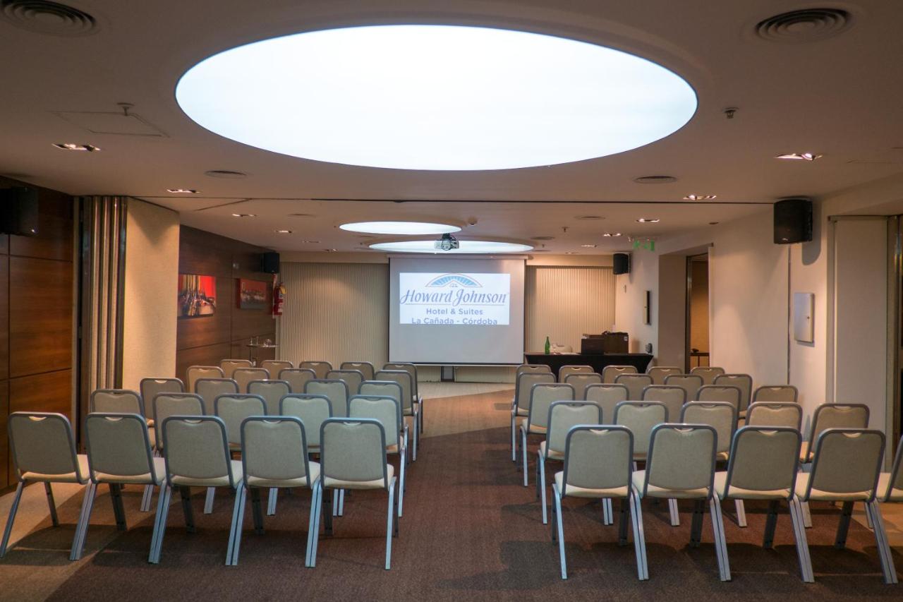 Howard Johnson La Cañada Hotel & Suites (44)