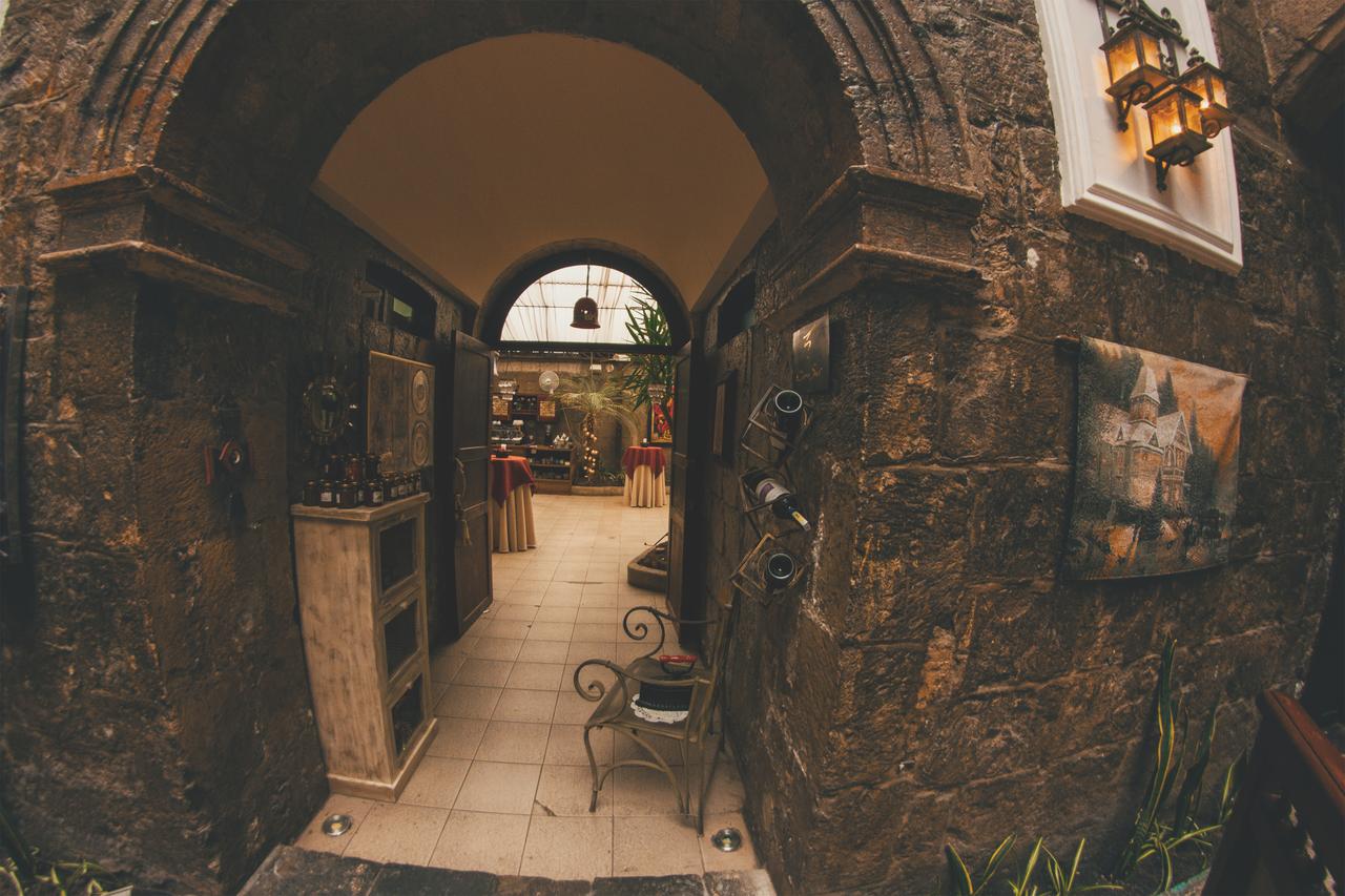 Roka Plaza Hotel Boutique (5)