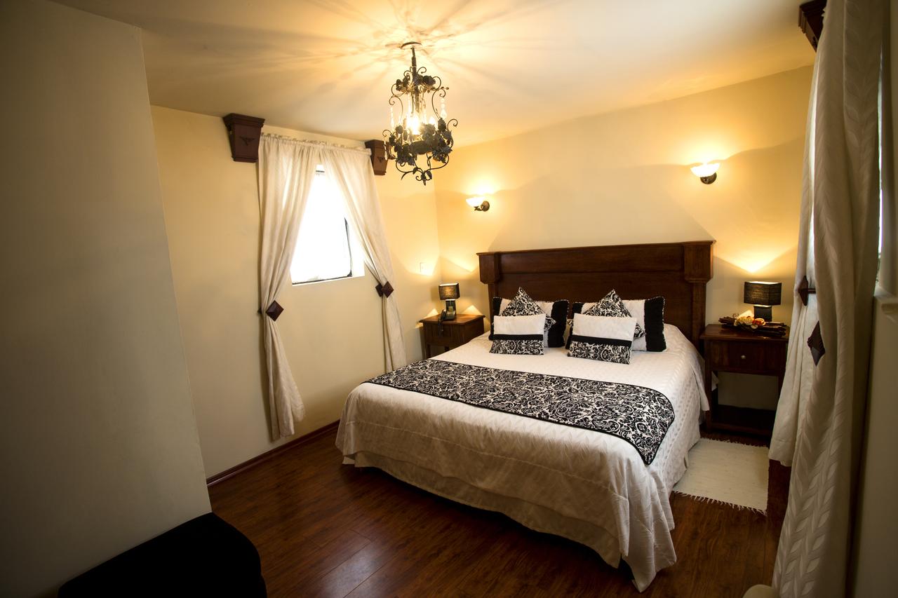 Roka Plaza Hotel Boutique (13)