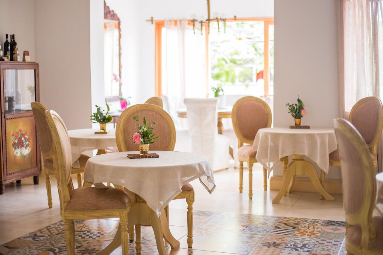 Leclerc Hotel Boutique by DecO (18)