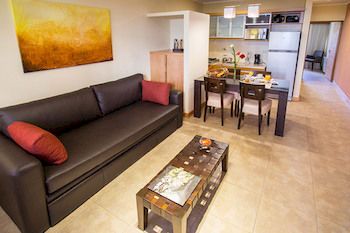 APART LOS ROBLES (10)